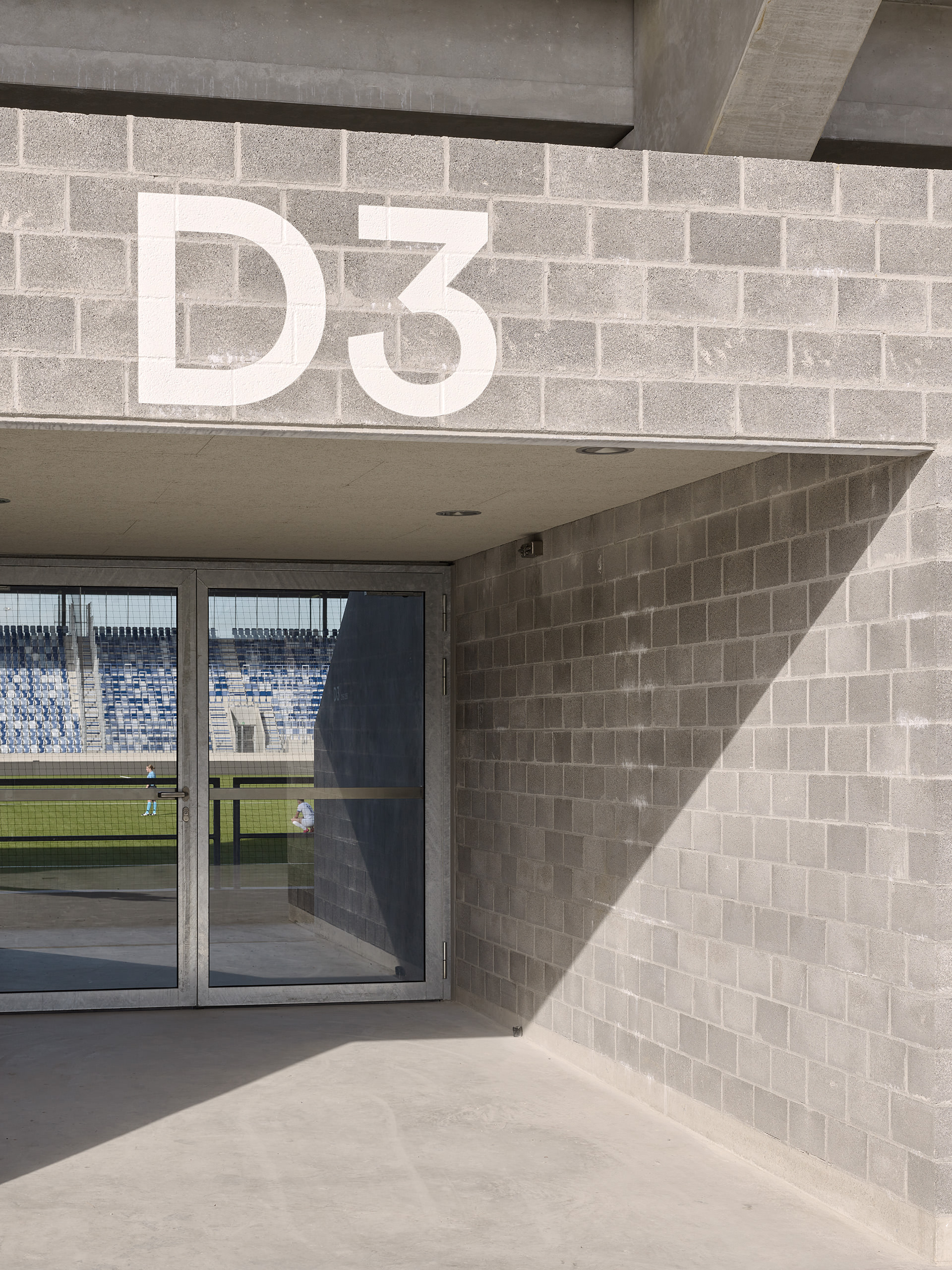 Stade de la Tuilière, Lausanne